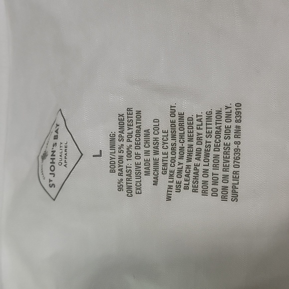 ST. JOHN'S BAY WHITE TANK TOP/SIZE L - Picture 4 of 14